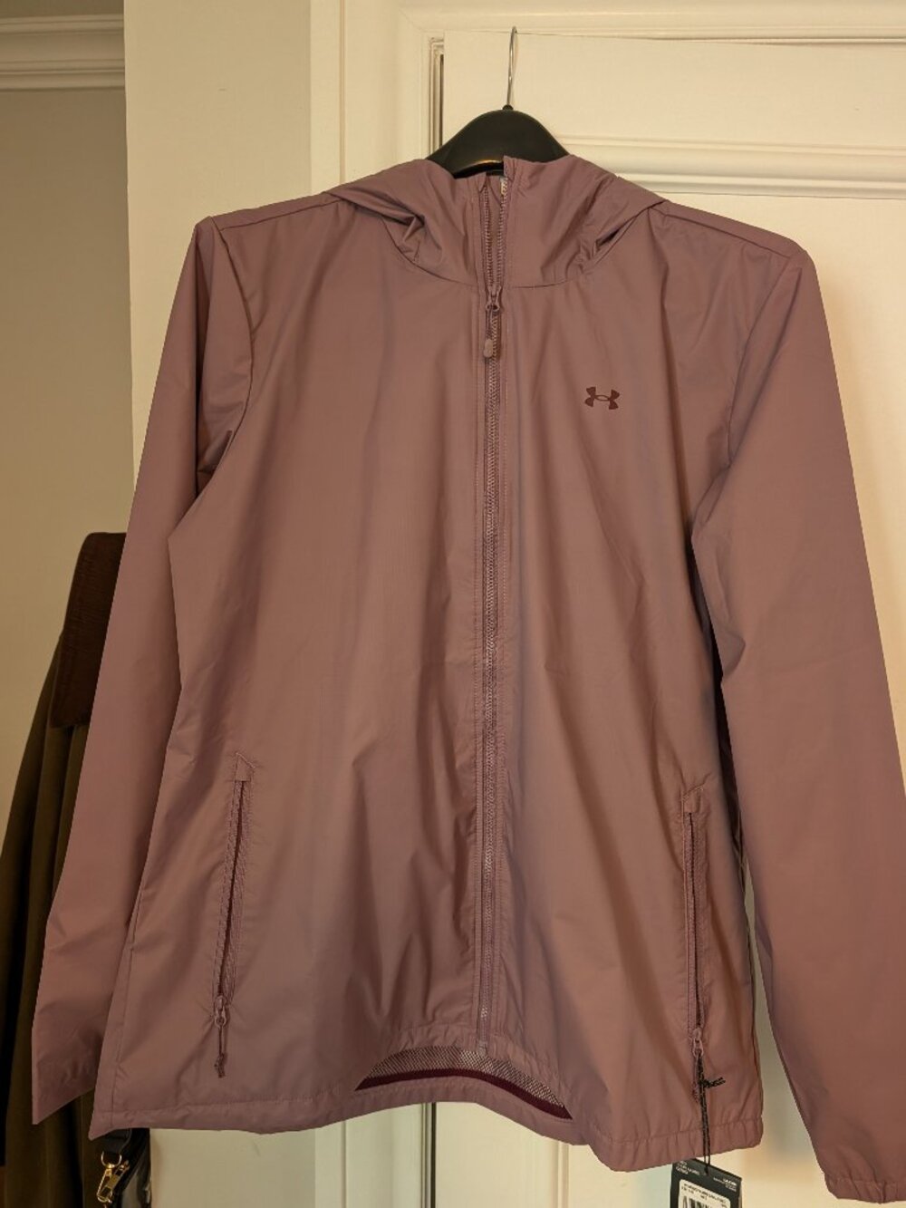 Under Armour fitted women's rain jacket